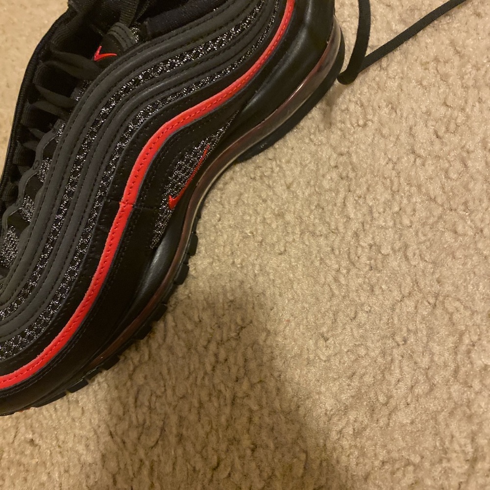 Red and black nike air max 97